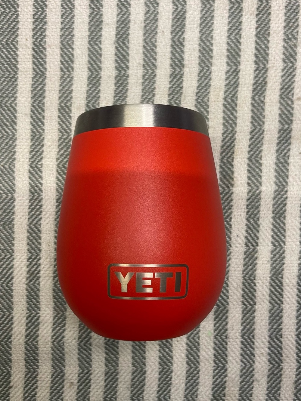 Yeti Red Wine Tumbler‎ with Silver Rim. No Lid